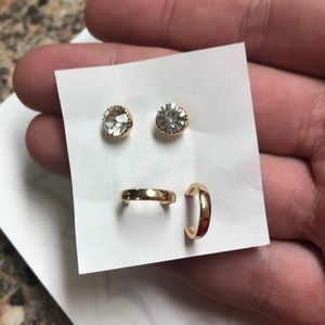 Hoop and stud earring set!